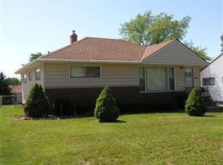 7512 Ann Arbor Dr, Parma, OH