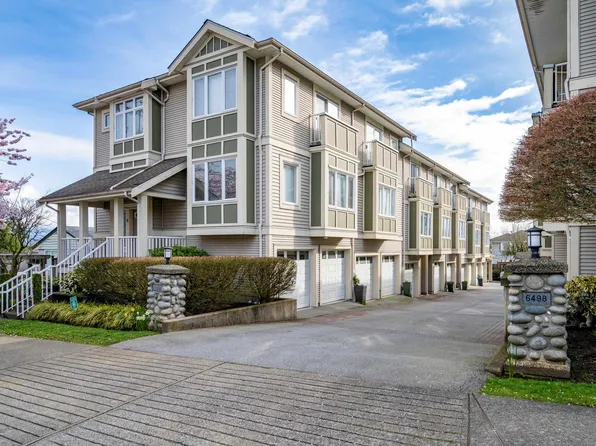 6498 Elgin Ave #11, Burnaby, BC V5H 3S6
