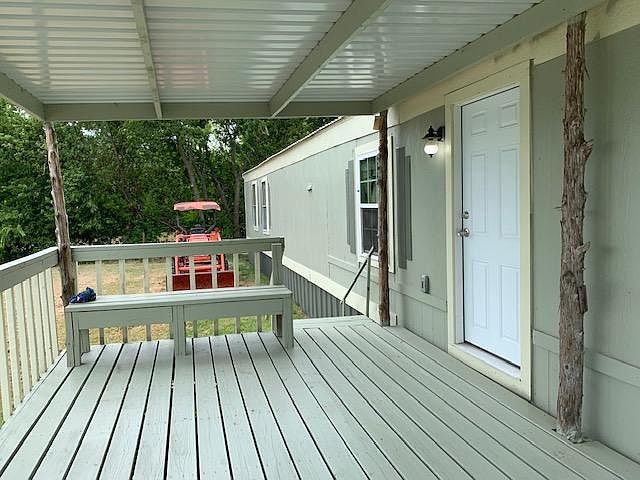 2nd image of 305 Market St #305