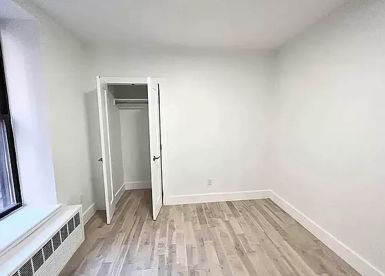 Rented by EastMount Realty LLC | media 32