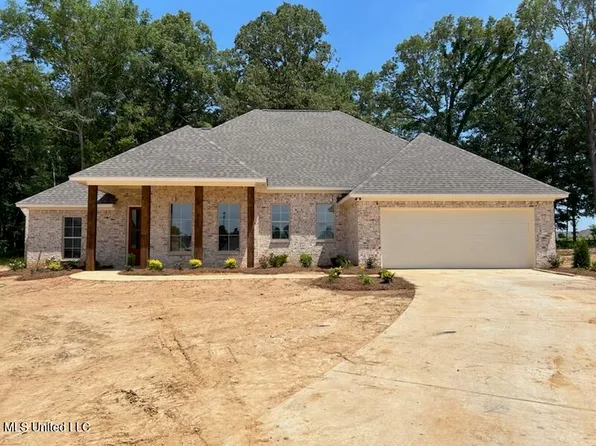 208 Harvest View Pl, Madison, MS 39110