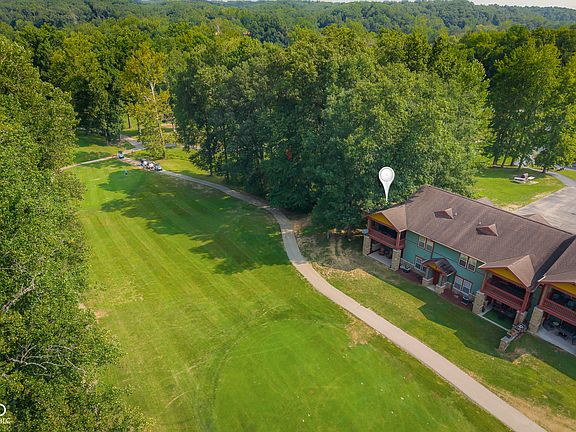 2nd image of 2375 Fairway Dr #306
