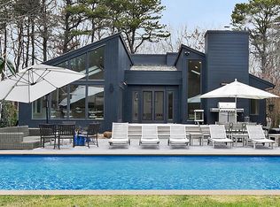 877 Sagg Rd, Sagaponack, NY 11962