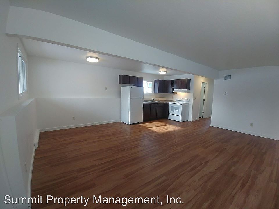 1st image of 1816 Stoddard St APT B