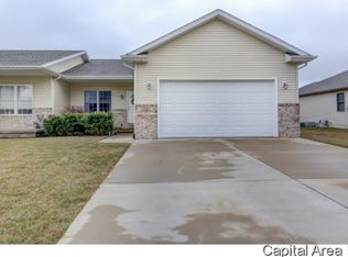 510 Karen Rose Dr, Rochester, IL 62563