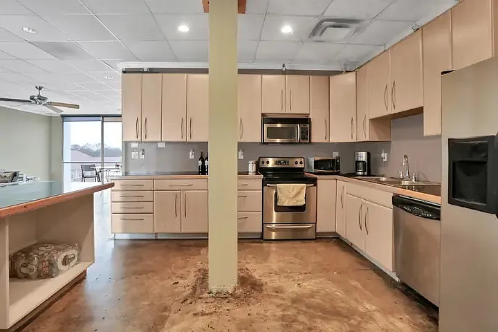 1612 Cleveland Ave #401 — Photo 6