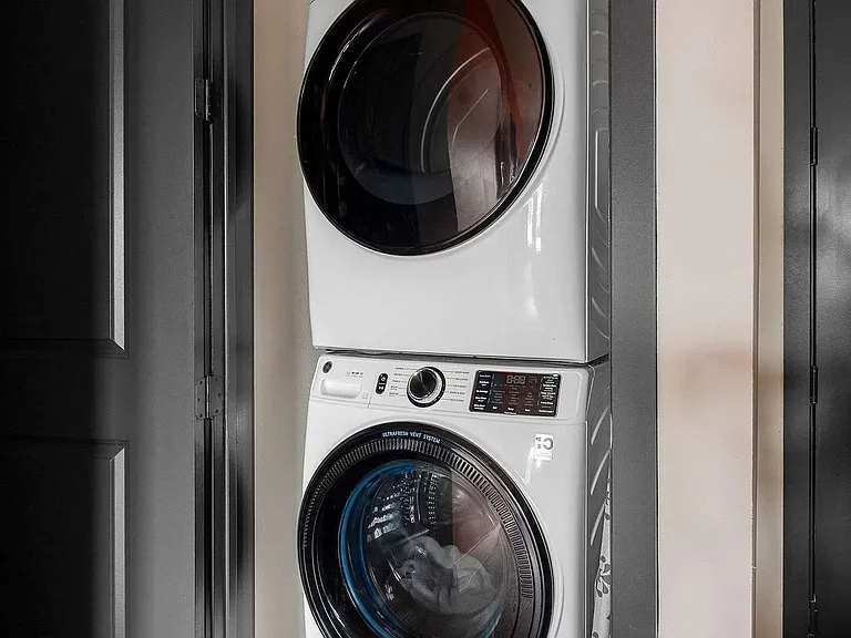 Washer/Dryer