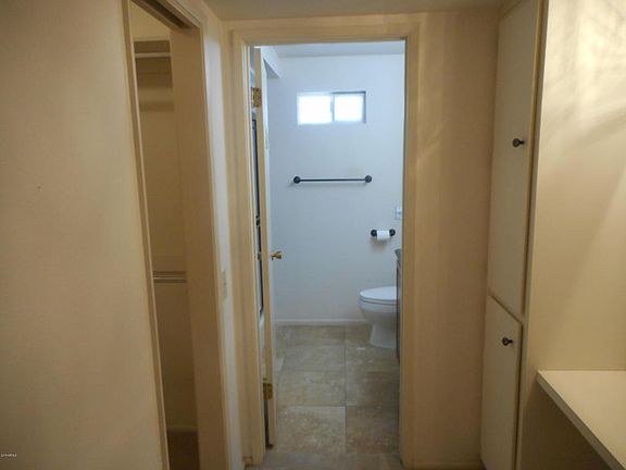 5th image of 9505 W Hidden Valley Cir