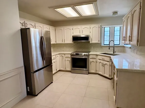 7300 N 33rd St, McAllen, TX 78504