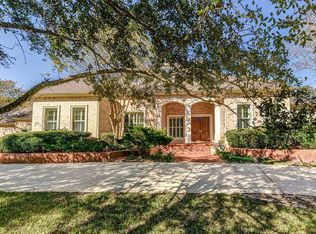 1810 Elk River Dr, Houston, TX 77090