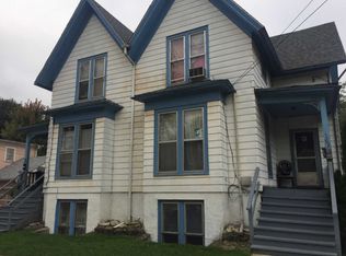 169 Ann St #171, Elgin, IL 60120