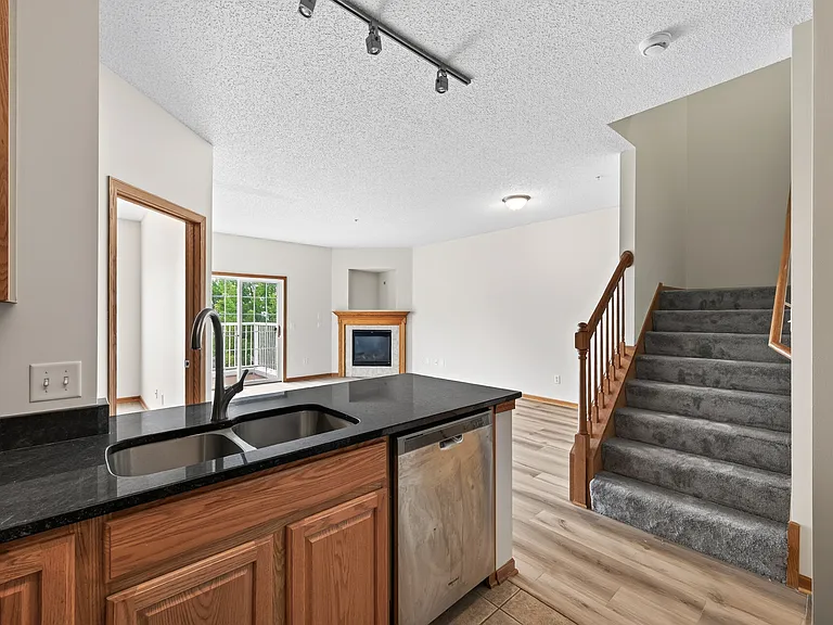 6581 Olive Ln N — Photo 3