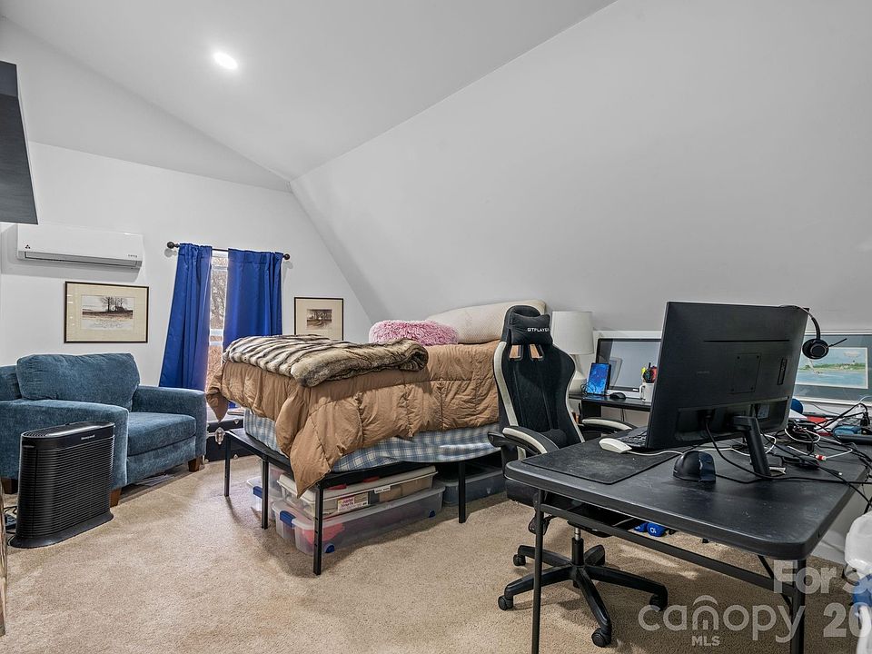 28th image of this home