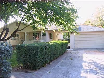 2nd image of 2195 Carol Ln