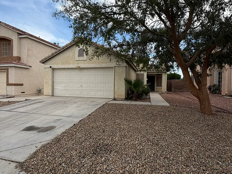 4536 New Dupell Way — Photo 1