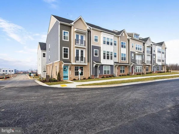 2580 Hopton Ln, Frederick, MD 21701
