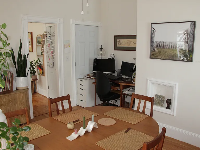 15 Arcola St #2 — Photo 3