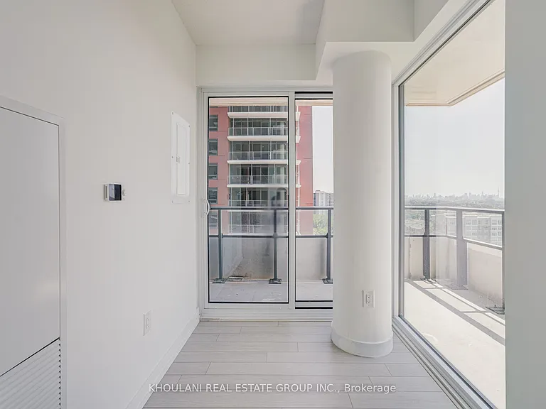 4010 Eglinton Ave W #1113 — Photo 23