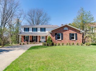 731 Dunedin Dr, Rochester Hills, MI 48309