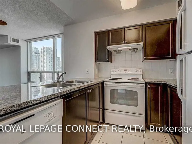 68 Grangeway Ave #1103 — Photo 2