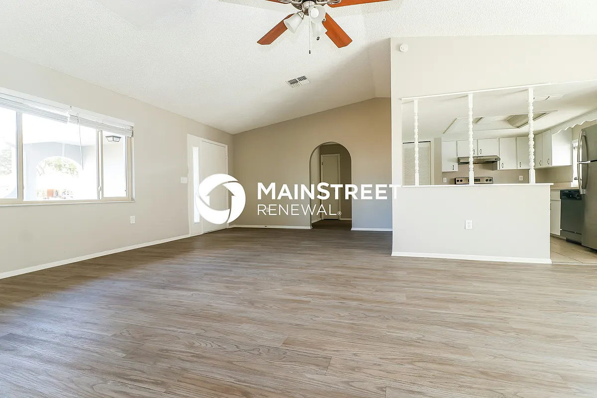 Living Room - 3302 Coronet Ct