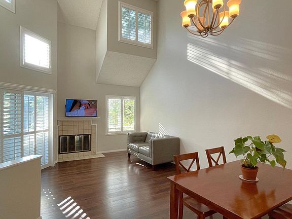 2nd image of 1360 W Capitol Dr Unit 346