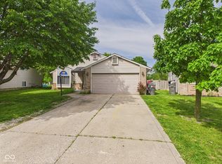 3223 Keystone Lakes Way, Indianapolis, IN 46237