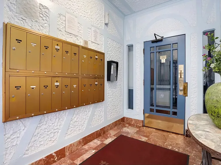 844 W Ainslie St #N2 — Photo 3