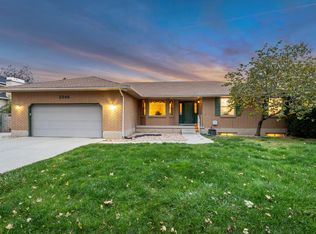 2246 W Country Bend Dr #25, South Jordan, UT 84095