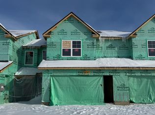 184 Huntington Dr, Waconia, MN 55387