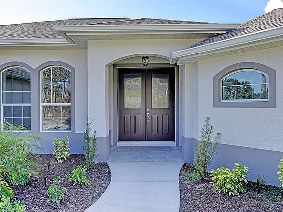 2nd image of 421 Rotonda Cir