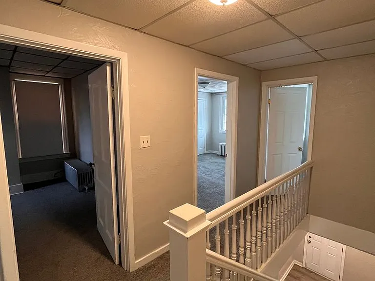 109 Kenova St — Photo 15