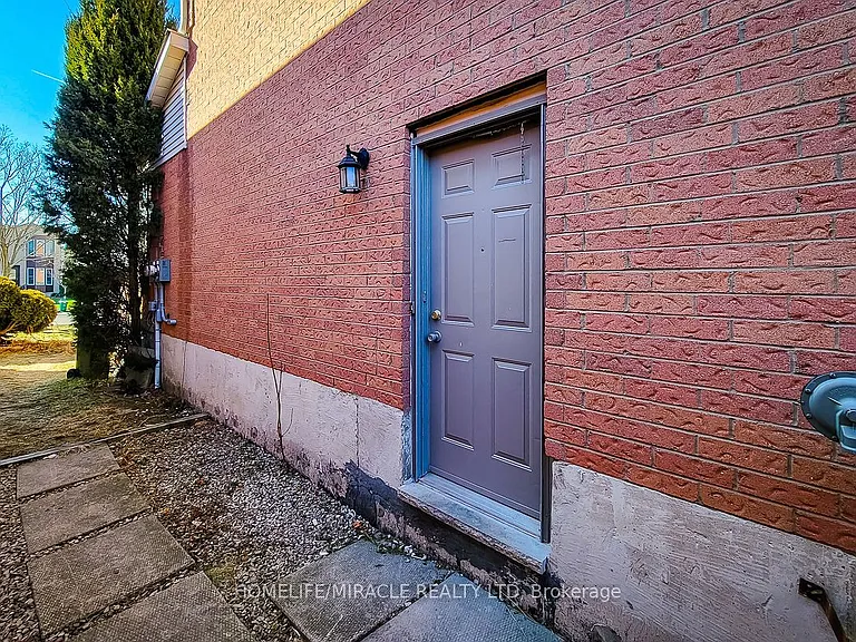 18 Puritan Ct #BASEMENT — Photo 3