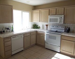 2nd image of 4431 Wellsboro St