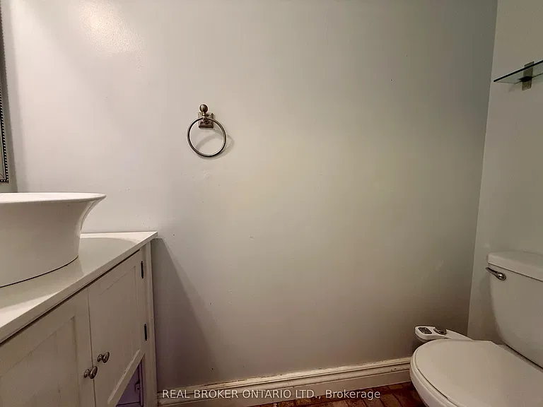 93 Melanie Cres — Photo 11