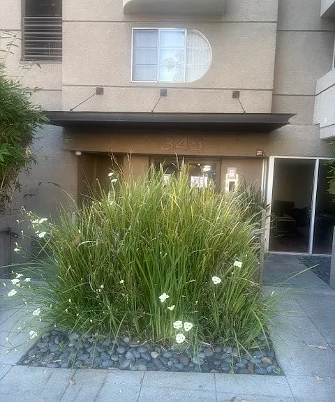 345 S Alexandria Ave #307 — Photo 30