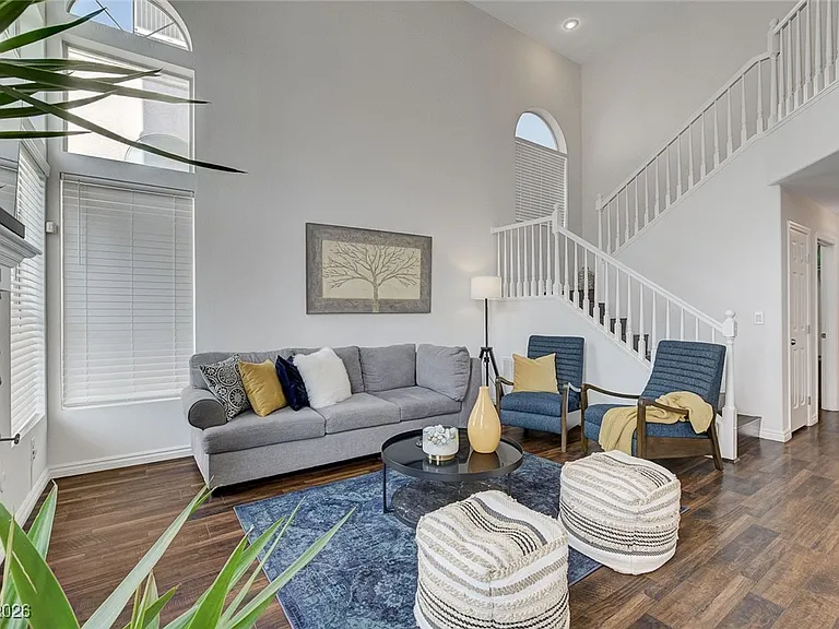 8208 Ogee Dr — Photo 5