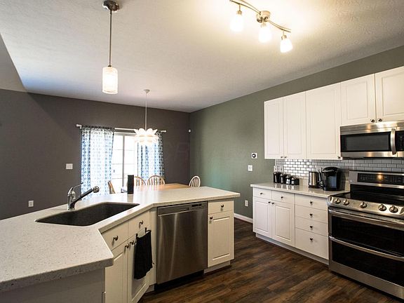 2nd image of 3996 Stapleford Dr