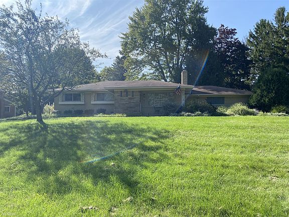 44722758-EF53-44D2-B632-B5983AD905BB