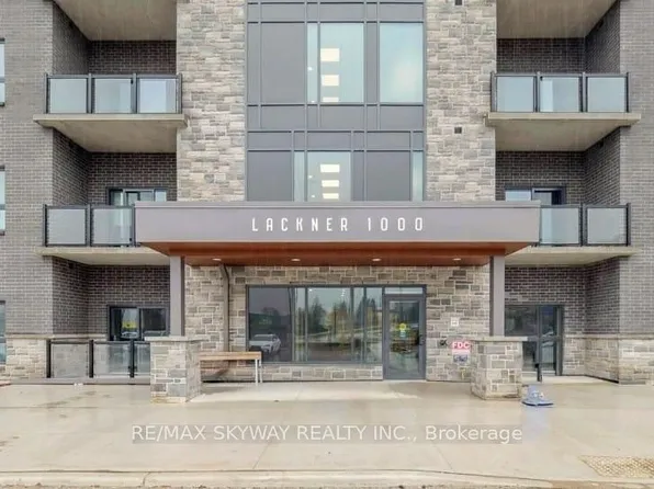 1000 Lackner Pl #406, Kitchener, ON N2A 0L9