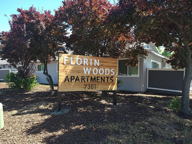 Florin Woods — Photo 6