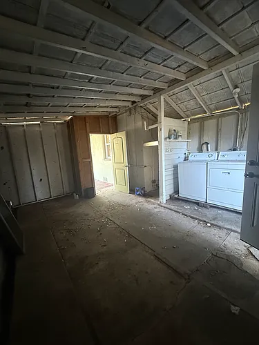 409 Lebeau St Photo 1