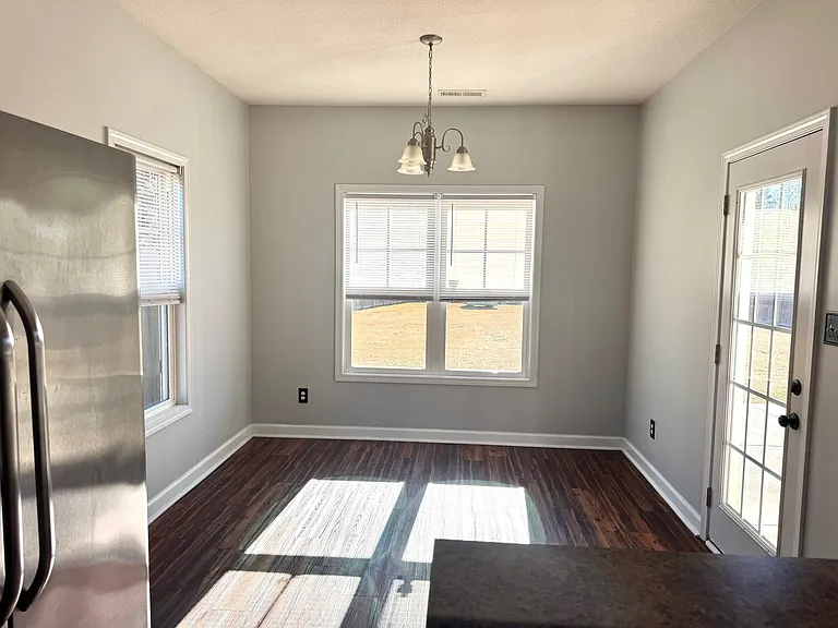 415 Old Stage Rd — Photo 8