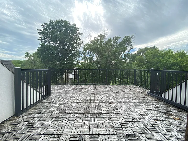 32 Elmer Ave — Photo 27