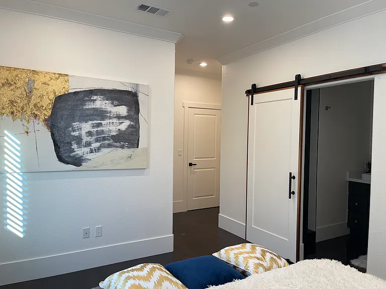 1060 Beacon St — Photo 25