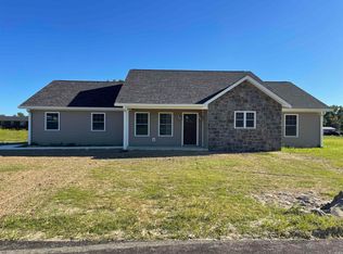 104 Blue Bird Ln, Mitchell, IN 47446