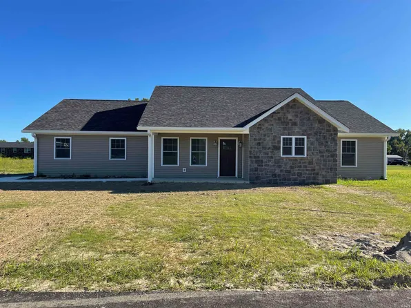 104 Blue Bird Ln, Mitchell, IN 47446