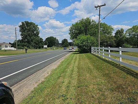 5th image of 29561 Red Arrow Hwy