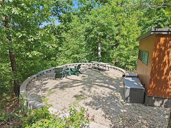 3rd image of 5958 Wiley Ridge Rd