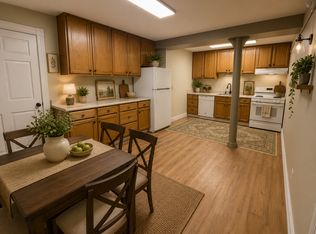 96 Hammond St #321, Bangor, ME 04401